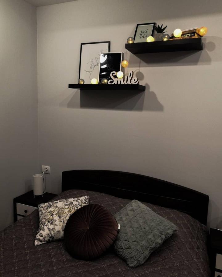Apartman Jela Nova Varos Luaran gambar