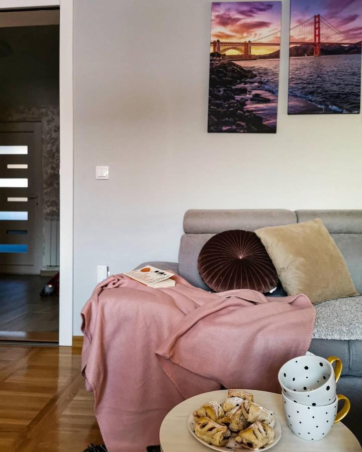 Apartman Jela Nova Varos Luaran gambar