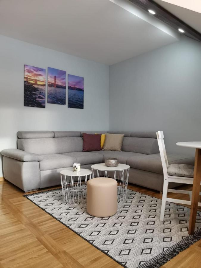 Apartman Jela Nova Varos Luaran gambar