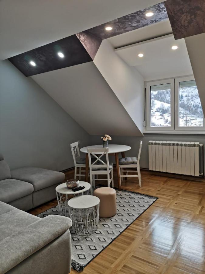 Apartman Jela Nova Varos Luaran gambar